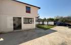 Casa de vanzare cu 5 camere, 200 mp, zona Micro 3 - 15