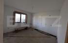 Casa semi-finisata de vanzare, 299 mp, zona Moreni