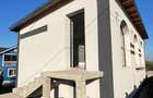 Spatiu comercial si 2 apartamente - 13