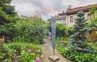 Vila generoasa cu 5 camere si curte, de vanzare in zona 13 Septembrie - 28