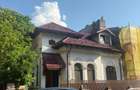 VILĂ CU POTENȚIAL MULTIPLU || CALEA DOROBANȚI - 1