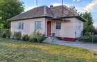 Proprietate cu casa renovabila si anexe, teren 8291 mp, în Iclod - 1