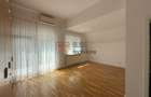 Vilă individuală cu 7 camere, piscină și grădină - 17