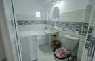 Proprietar vând apartament 3 Camere Ultracentral Mangalia, Etaj 2/4, Centrală, - 7