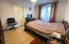 Apartament 3 camere, etaj 2, strada Semaforului - 5