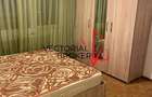 Apartament decomandat, et.4/10langa Metrou OBOR - 2