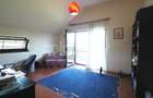 Vila cu 6 camere | gradina atent amenajata | garaj