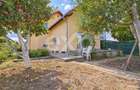 Casă spațioasă cu grădină pe str. Merilor, 194 mp utili – 439 mp teren | Ghimbav