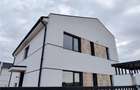 DUPLEX CU PANOURI - 5 CAMERE - 3 BAI - 1