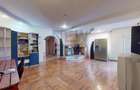 Vila cu 8 camere de vanzare  / teren 840 mp.  -  Prelungirea Ghencea - 4