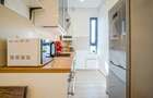 Apartament luminos foarte aproape de metrou, lac si Herastrau (English in descr) - 8