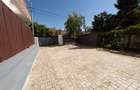 Spatiu comercial de 122mp în zona Grivita - 13