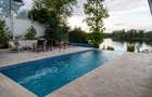 Baneasa lake House 340sqm, swimming pool, lake side deck - 19