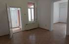 Spatiu comercial - zona excelenta - centrala proprie - aer conditionat - 60 mp - 5