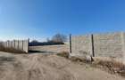 Teren ingradit si betonat, in apropiere de Aeroport - 2