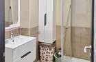 Casa Formata Din Doua Apartamente - 11