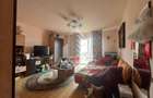 Jumatate de duplex  cu 4 camere si 2 bai, decomandat situat in Utvin - 5