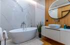 Inchiriere Penthouse de Lux cu 4 camere ,Centru, terasa 200mp - 10