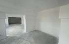 Spatii Comerciale\82mp\116mp\Parter\Complex Nou\Giulesti