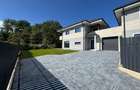 Casă cuplată prin garaj, 145 mp utili, terasă 27 mp | Feleacu - 1