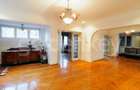 Vila impozanta D+P+1 | 10 camere, 6 bai | 500mpc - 1