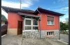 Casa 7 camere, teren 590 mp in Calnic - 2