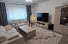Apartament 3 Camere | Bd Unirii | 2 Bai | 76 mp | Parcare | Centrala | 1100€