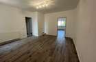 3 camere in vila zona Dacia-Eminescu, strada Toamnei - 2