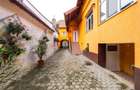 Casa pretabila: rezidential/ comercial/ servicii  Central, Fagaras - 21