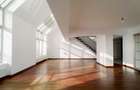 Triplex In City - 1