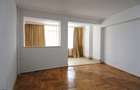Apartament 3 camere decomandate – Etaj 1, Str. Energiei - 1