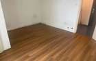 Luminisului garsoniera etaj 1 pret 22900 eur - 2