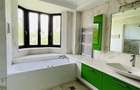 VANZARE VILA 8 CAMERE 652 mp teren zona Sisesti Sector 1 - 29