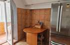 Apartament 2 camere liber la vanzare zona Colinei
