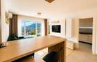 Apartament modern cu două camere în bloc nou - 1