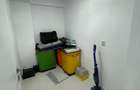 Apartament modern, 3 camere, 2 bai, parcare subterana in zona Terra! - 8