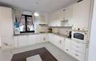 Duplex - 4 camere - 2 bai - 350mp teren - 5