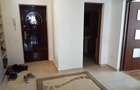 Apartament 2 camere decomandat, etaj 3, centrala, Piata Tomis III - 4