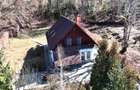 Casa de vacanta cu teren 2000mp Valea Avrigului - 1