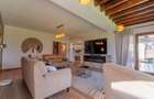 Proprietate exclusivista de vanzare: 2 case | 9 camere | 2000 mp teren - 34