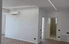 Apartament 3 camere, semidecomandat, - - 2