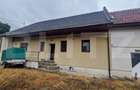 Casa cu teren 935 m , doua corpuri de case, Sacele -zona buna - 3