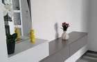 De inchiriat apartament cu 2 camere la Papadie, etaj 3, renovat, 550 E - 3