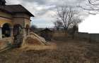 Teren 1300 mp, Maracineni Argeselu , casa demolabila - 1