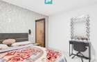 Apartament spațios cu 3 camere, zona centrală - 3