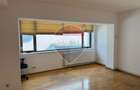 Inchiriere spatiu de birouri/ comercial bld Unirii