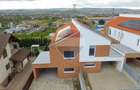 Duplex modern in Voronet, 136 mp utili, garaj si teren 325 mp