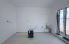 Casa individuala- 4 camere - 2 bai - 450 metri teren - 10