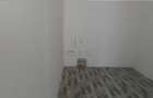 Spatiu Comercial cu 3 usi din sticla si vitrine mari - Elisabetin - 6