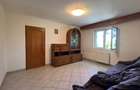 3 camere cu vedere la Parc Humulesti - 2